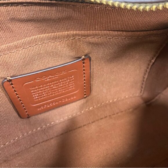 Coach Brown Snoopy Shoulder Bag - Picture 6 of 7